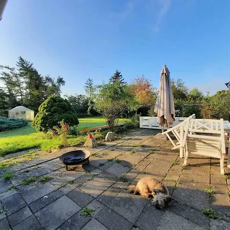 Ferienhaus Charming With A Large, Lovely Garden Kirke-Hyllinge